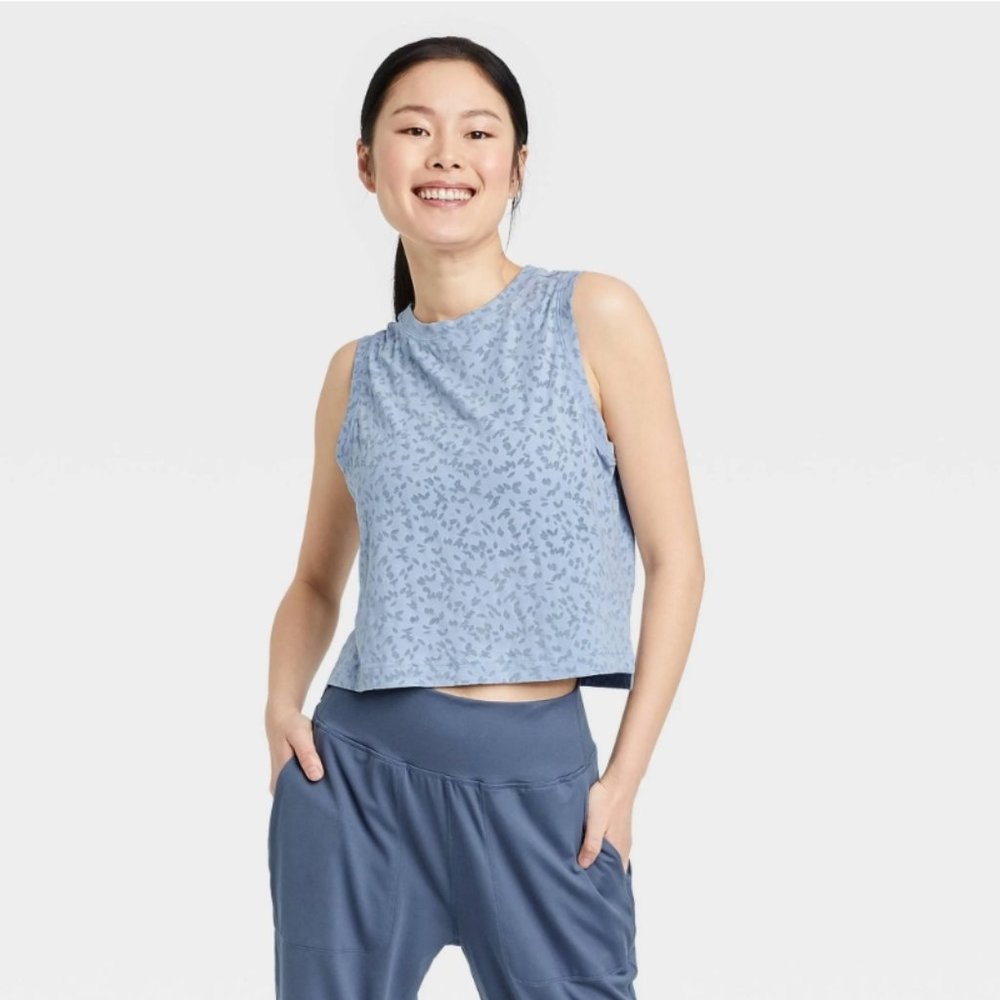 Women's Cropped Active Tank Top - All in Motion Light Blue XXL New With Tags 2